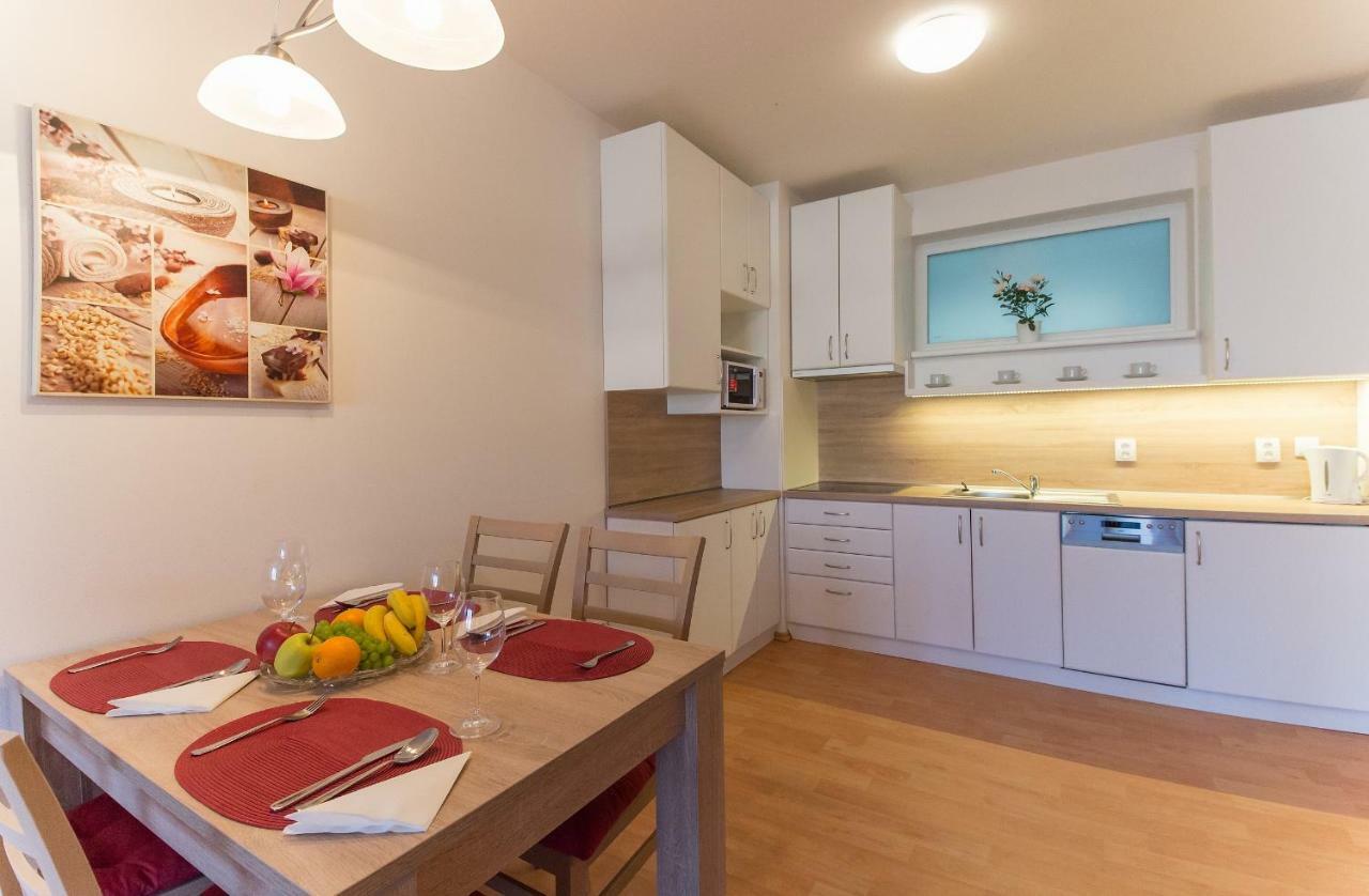 Apartman U Lazni D23 トレボン エクステリア 写真