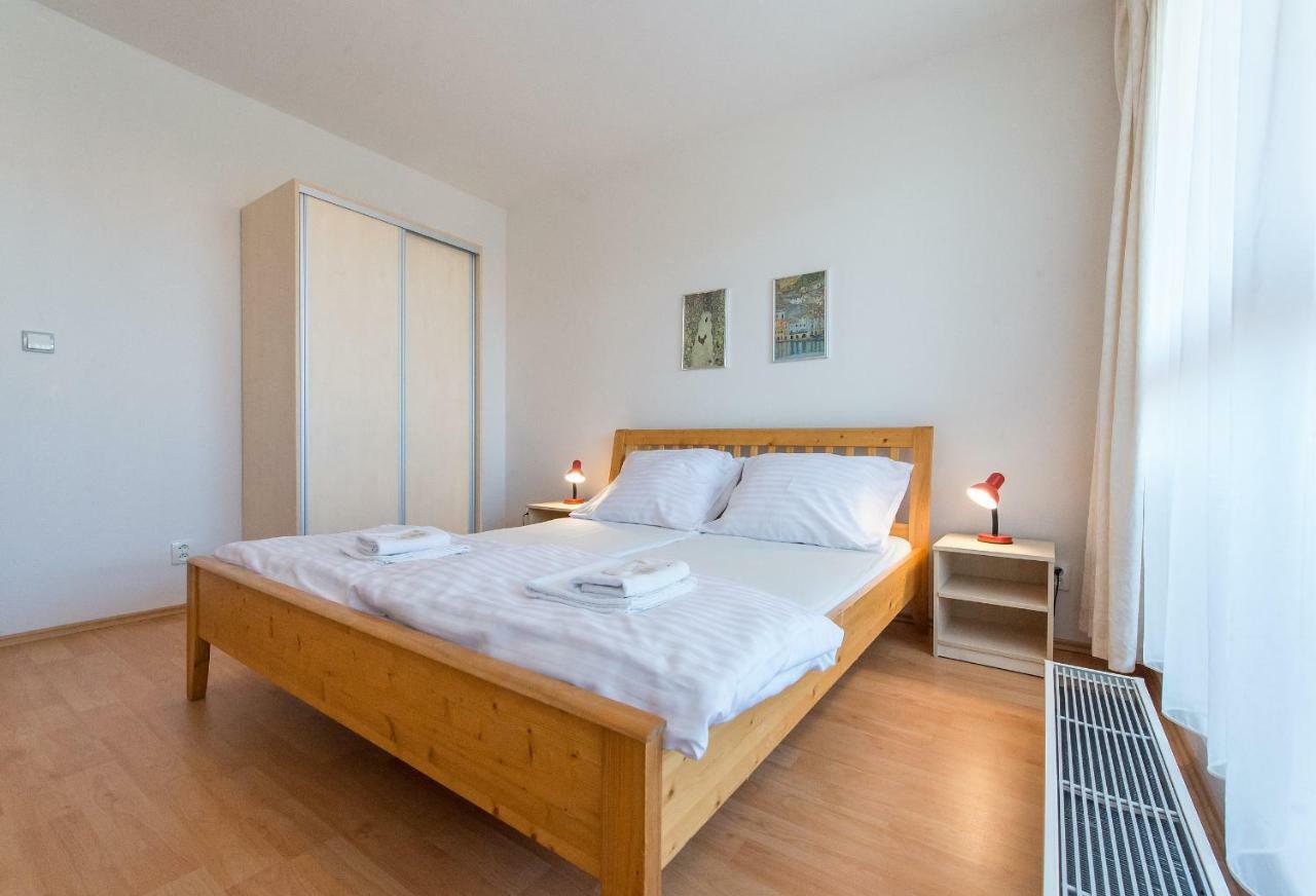 Apartman U Lazni D23 トレボン エクステリア 写真